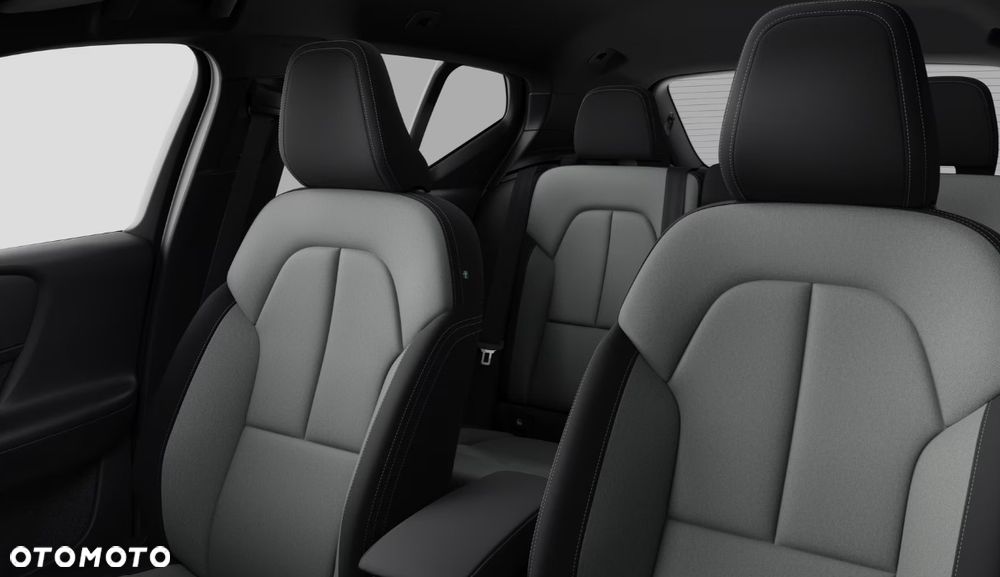 Volvo XC 40 B3 Plus Dark - 6