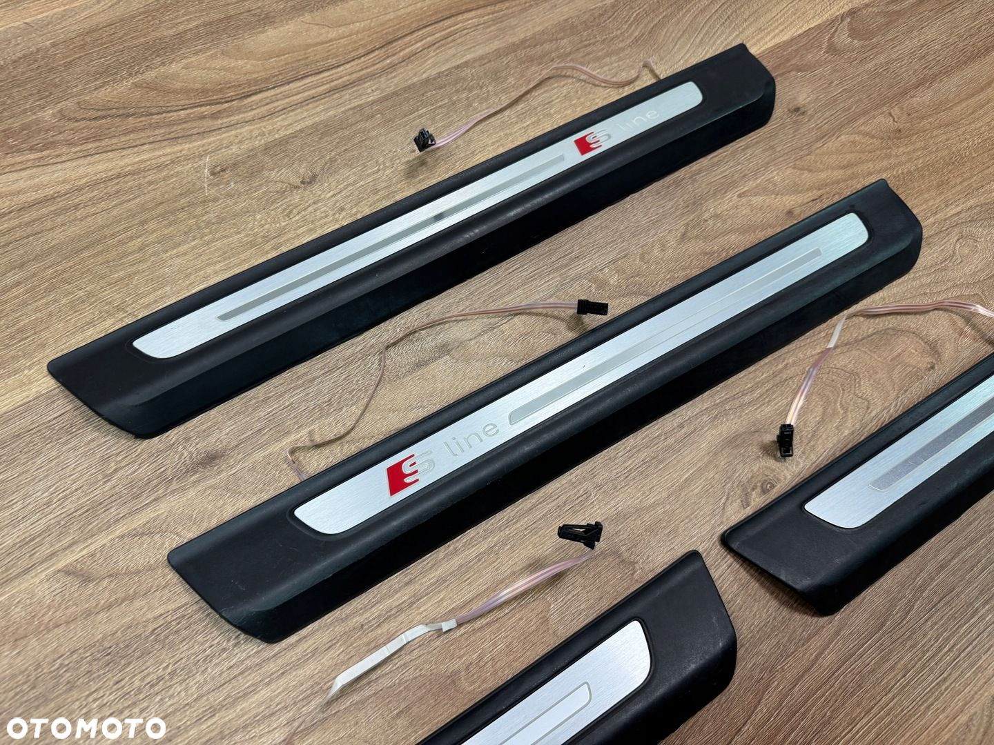 LISTWY PROGOWE LED AUDI Q7 4M S-LINE PODŚWIETLANE 4M0947405B 4M0947406B - 5