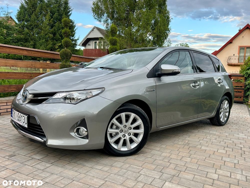 Toyota Auris - 2