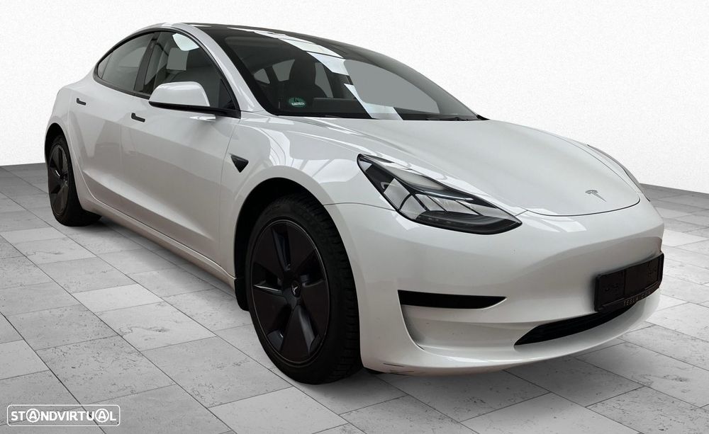 Tesla Model 3 Tração Traseira