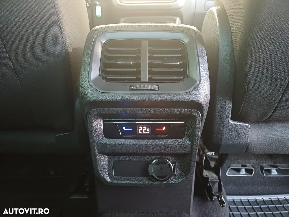 Volkswagen Tiguan 2.0 TDI SCR DSG 4Motion Life - 35