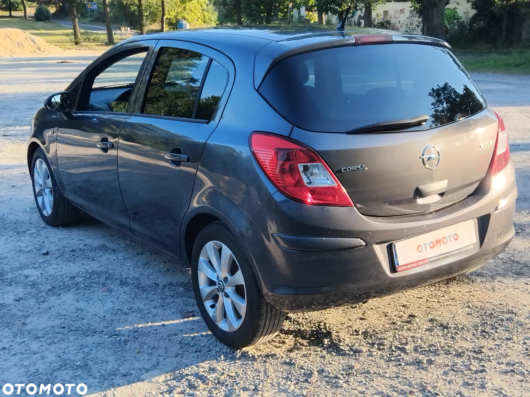 Opel Corsa 1.4 Color Edition - 25