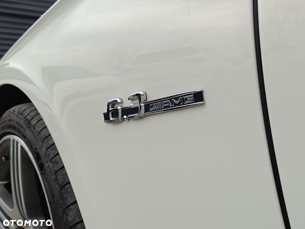 Mercedes-Benz CLS 63 AMG 7G-TRONIC - 37