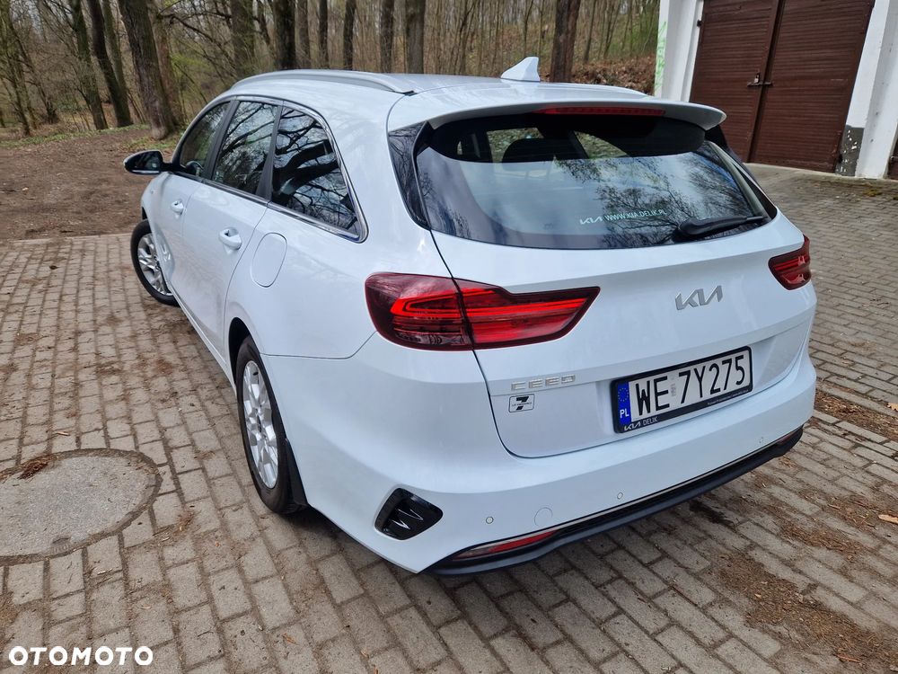 Kia Ceed 1.5 T-GDI M - 9