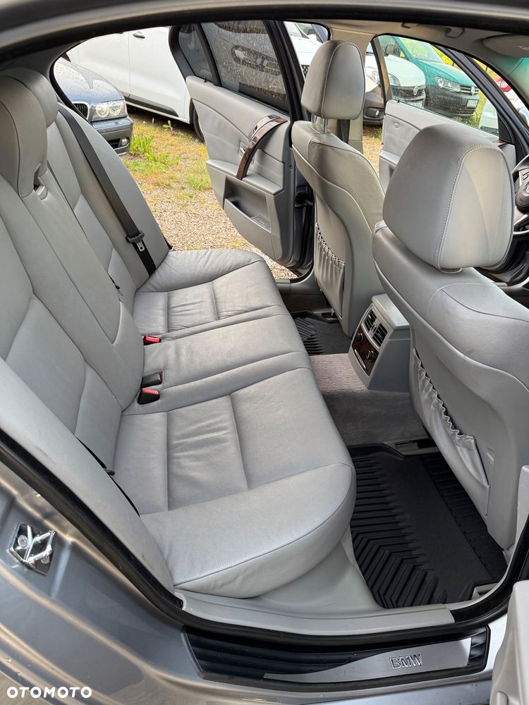 BMW Seria 5 - 14