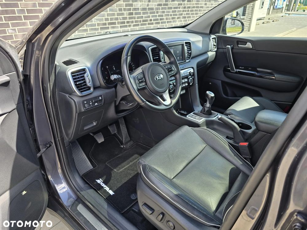Kia Sportage 1.7 CRDI 2WD Dream-Team Edition - 17
