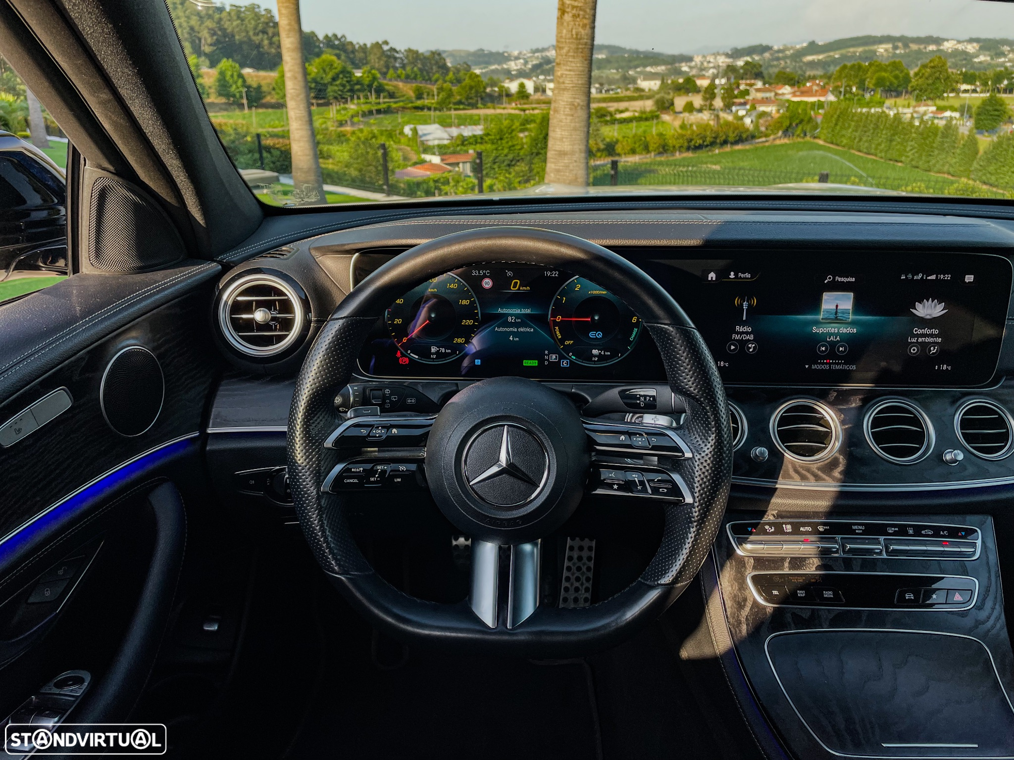 Mercedes-Benz E 300 de AMG Line 4Matic - 27