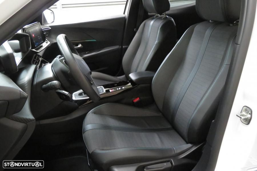 Peugeot 2008 1.2 PureTech Allure Pack - 13
