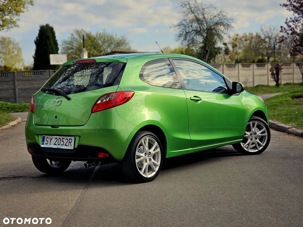 Mazda 2 1.5 Sport Dynamic - 29