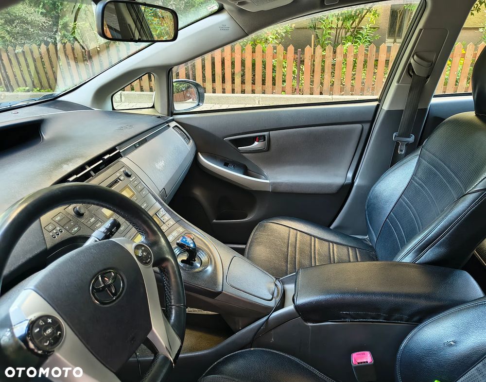 Toyota Prius 1.8 HSD Active - 10