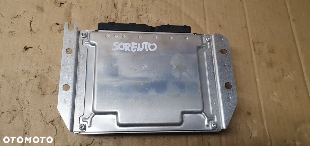 Komputer sterownik silnika Kia Sorento I 2.5 CRDI 39100-4A810 - 4