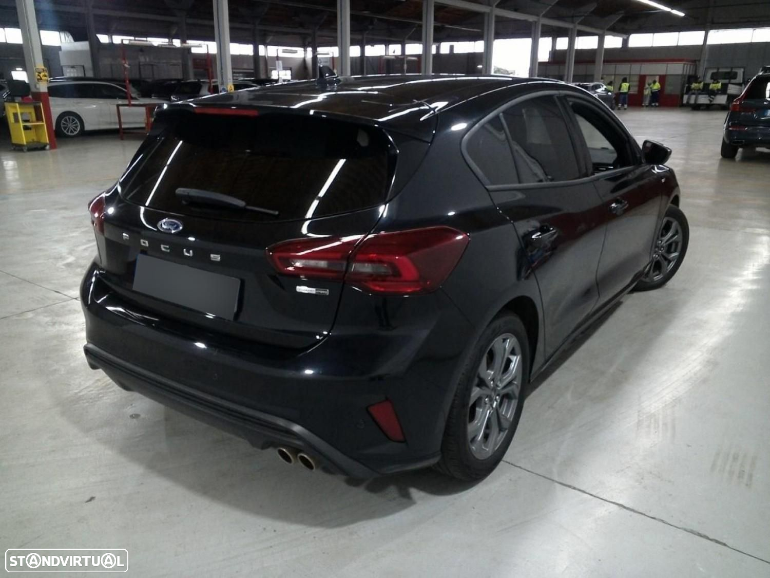 Ford Focus 1.0 EcoBoost MHEV ST-Line - 2