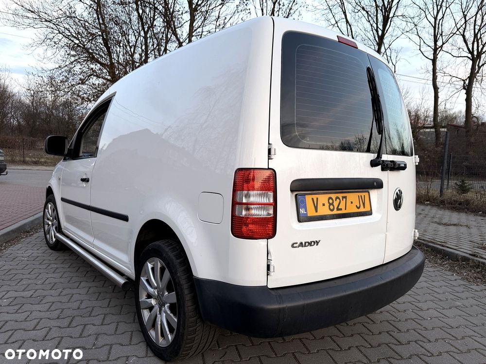 Volkswagen Caddy - 11
