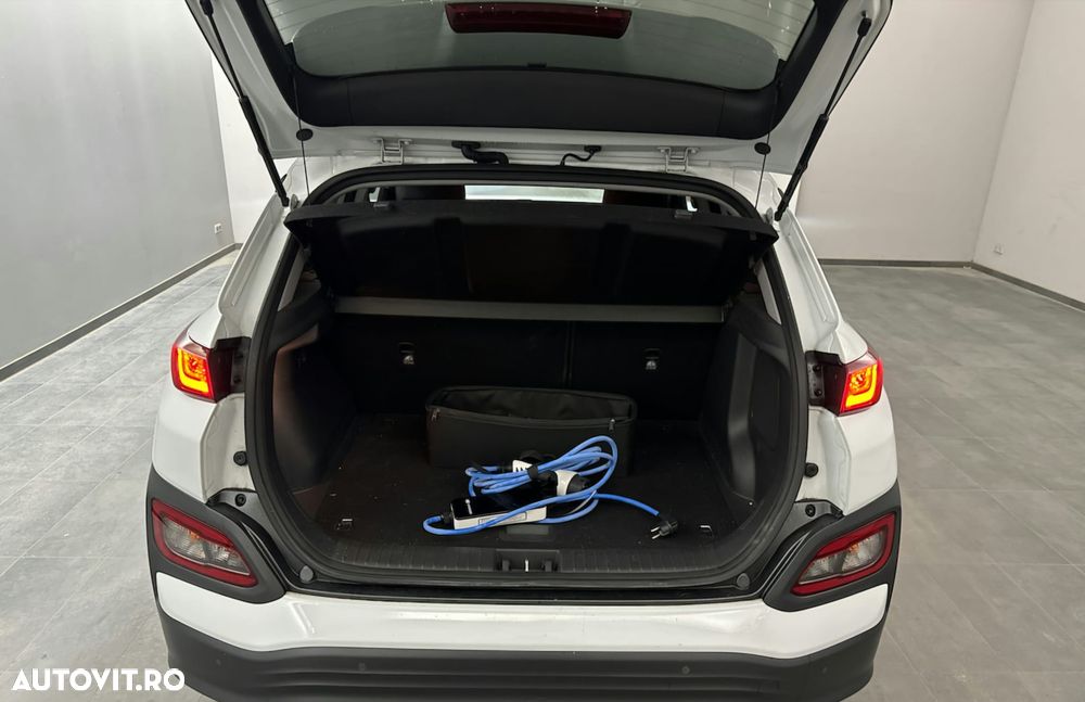 Hyundai KONA EV Style - 12