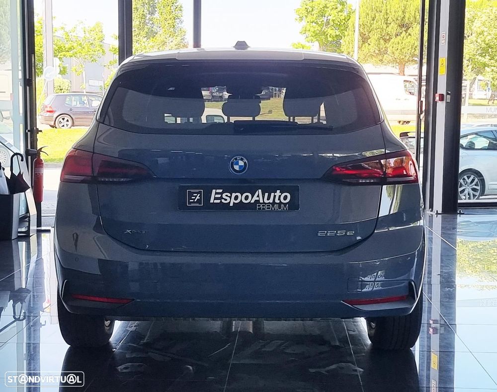 BMW 225xe Active Tourer e xDrive - 3