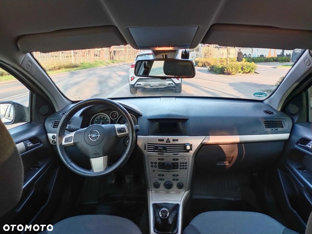 Opel Astra 1.4 - 10