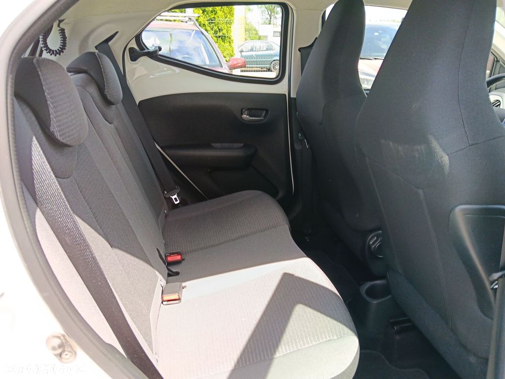 Toyota Aygo - 15