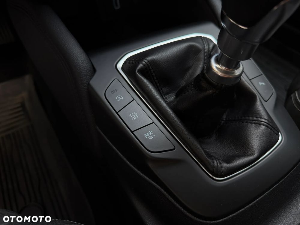 Ford Focus 1.5 EcoBoost Titanium - 26
