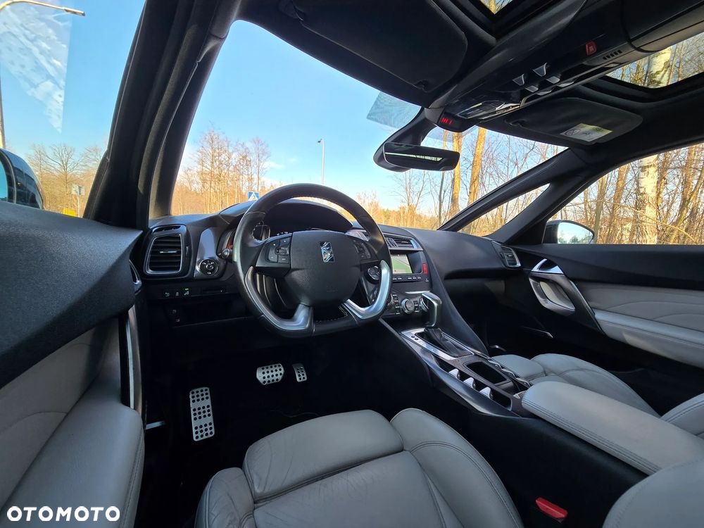 DS Automobiles DS 5 - 24