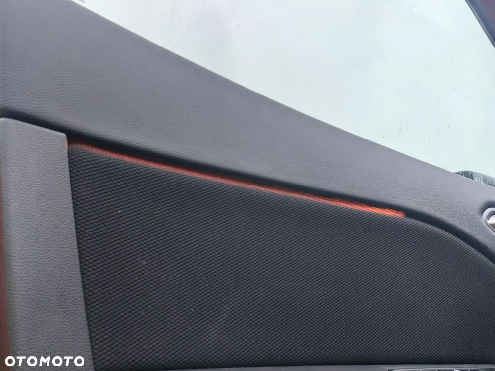 Renault Symbioz 1.8 E-Tech Full Hybrid 160 Iconic - 27