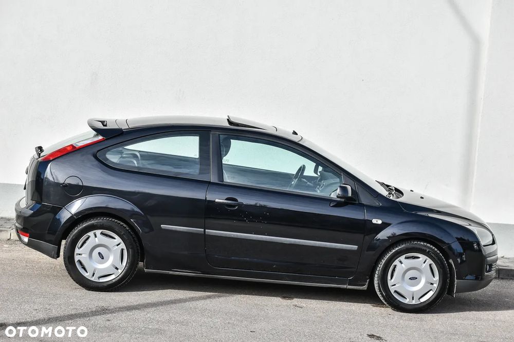 Ford Focus 1.6 16V Titanium - 17