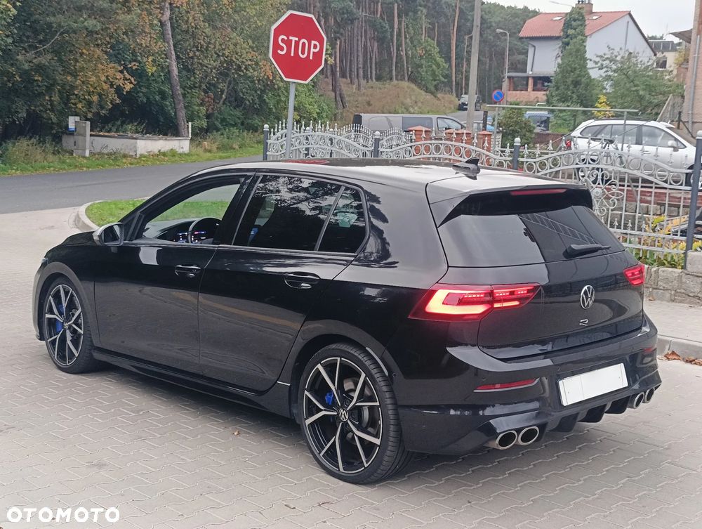 Volkswagen Golf 2.0 TSI 4Motion R DSG - 25
