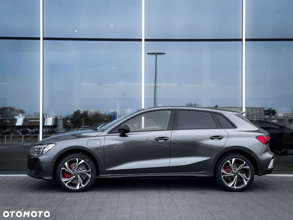 Audi A3 Sportback - 6