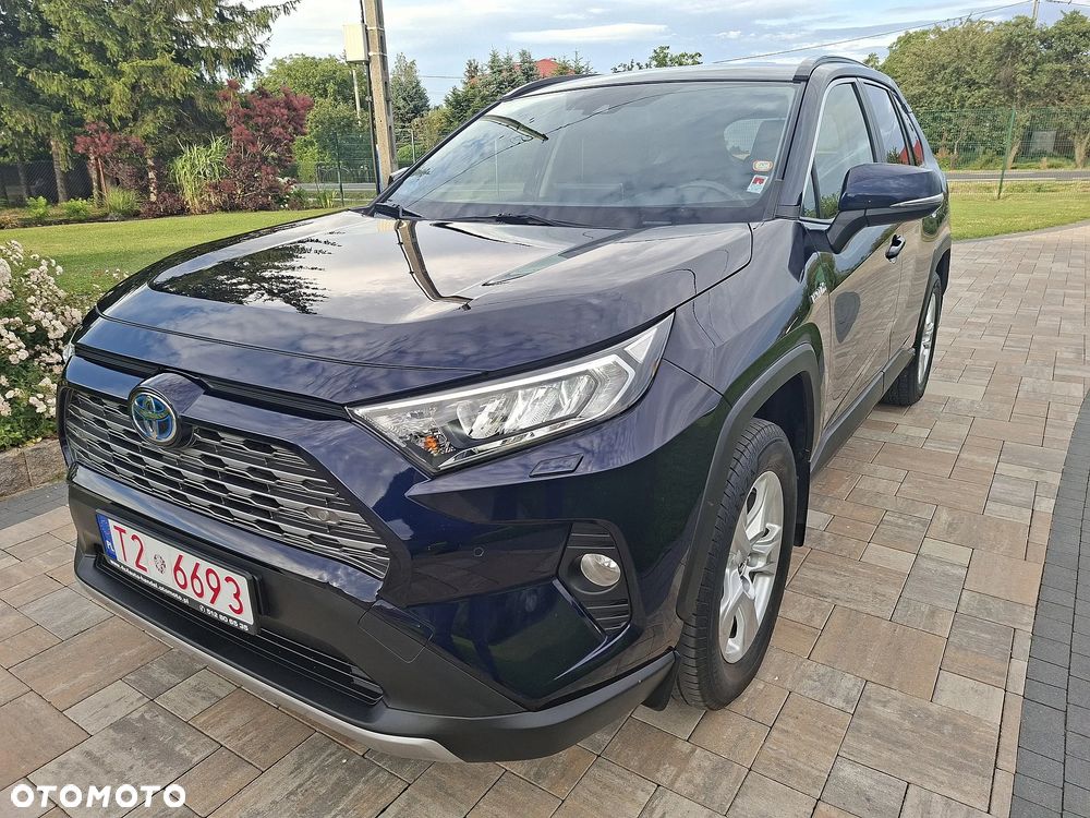 Toyota RAV4 - 1