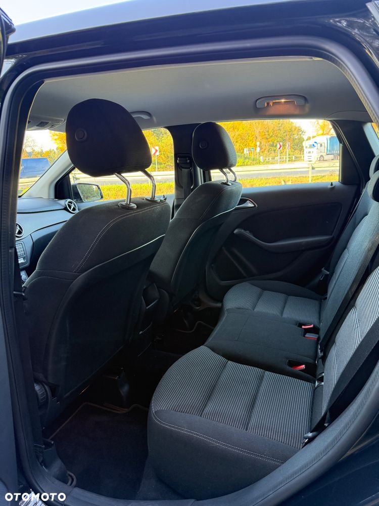 Mercedes-Benz Klasa B 180 (CDI) d 7G-DCT - 17