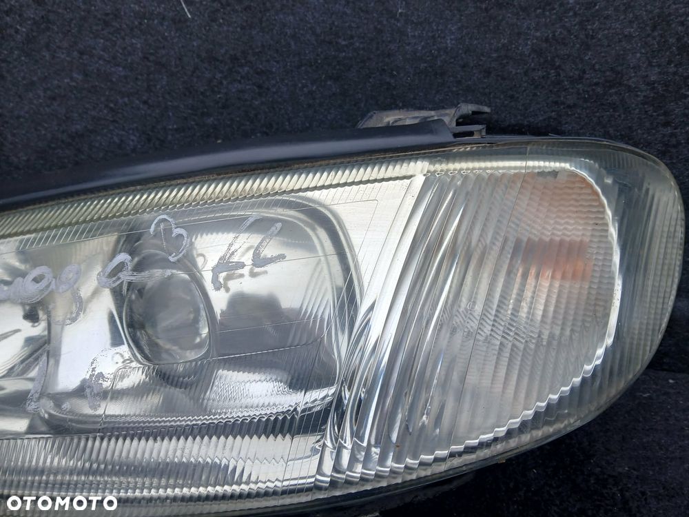Opel Omega B Lift Lampa przednia prawa, lewa - 8