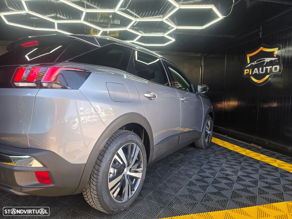 Peugeot 3008 BlueHDi 130 Stop & Start EAT8 Allure - 33