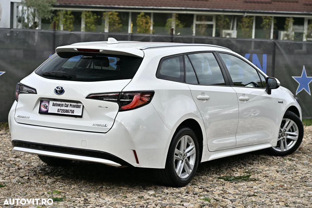 Toyota Corolla - 13