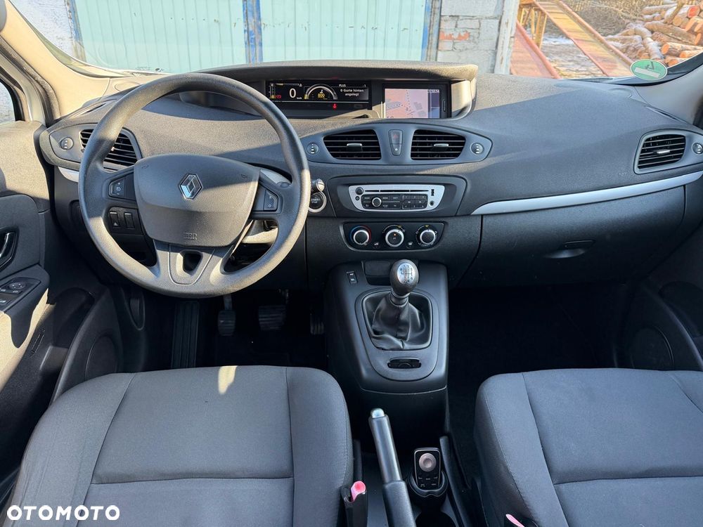 Renault Scenic 1.6 16V 110 TomTom Edition - 19
