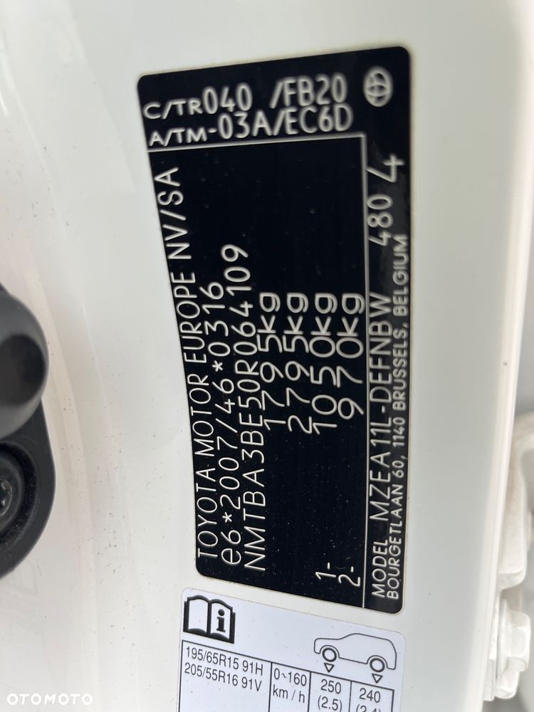 Toyota Corolla 1.5 Comfort - 30