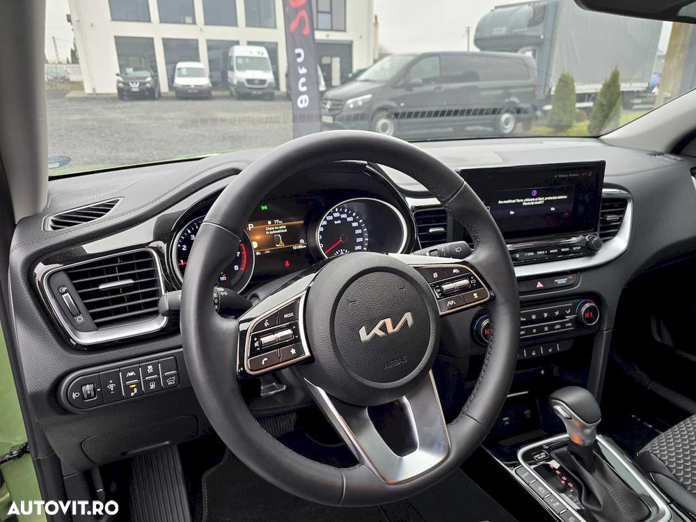 Kia XCeed 1.5 T-GDI OPF DCT7 SPIRIT - 28