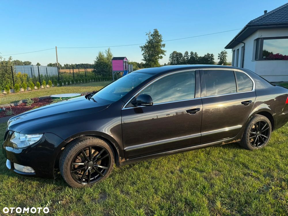 Skoda Superb 2.0 TDI DSG Elegance - 5