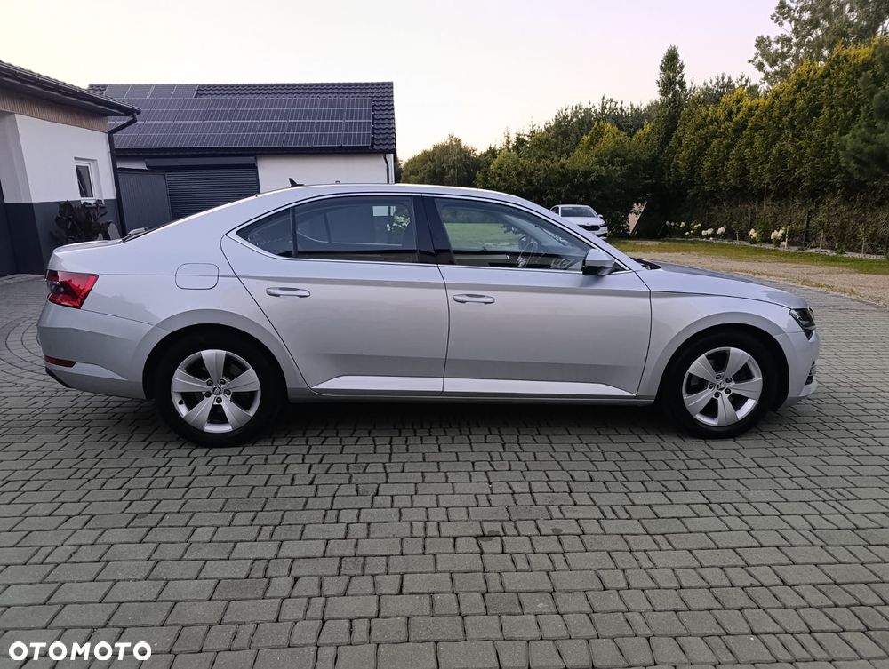 Skoda Superb 1.5 TSI Ambition - 5