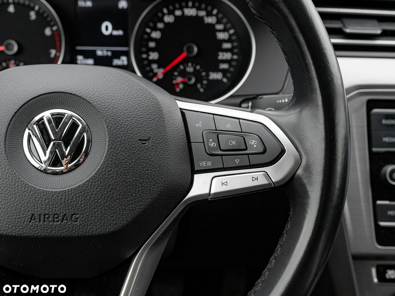 Volkswagen Passat 1.5 TSI EVO Essence - 17
