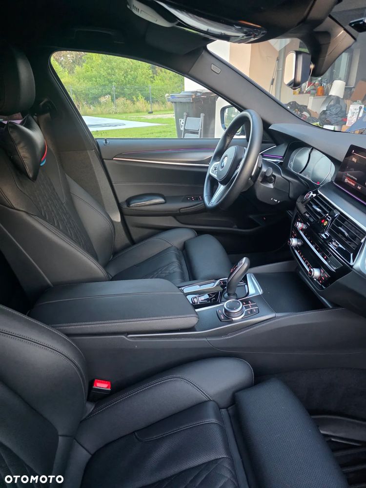 BMW Seria 5 520d xDrive MHEV Sport - 18