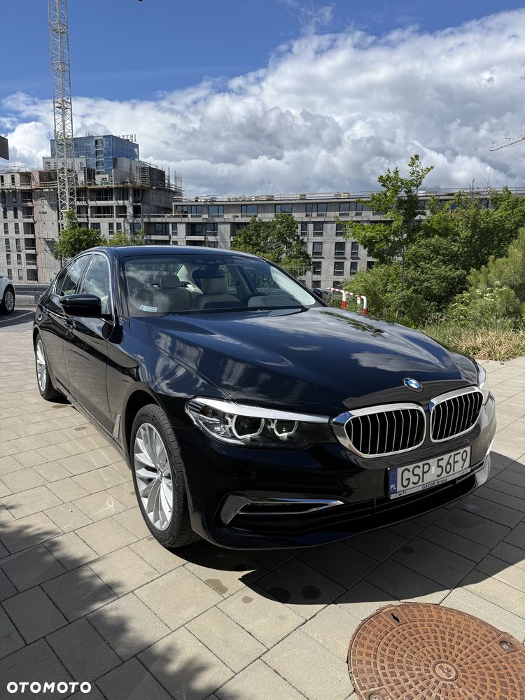 BMW Seria 5 520d xDrive Luxury Line - 17