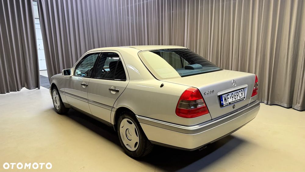 Mercedes-Benz Klasa C - 13