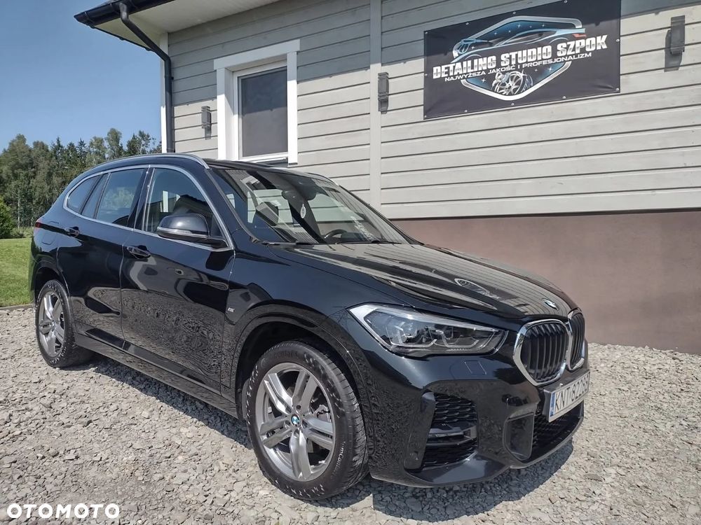 BMW iX1 - 2