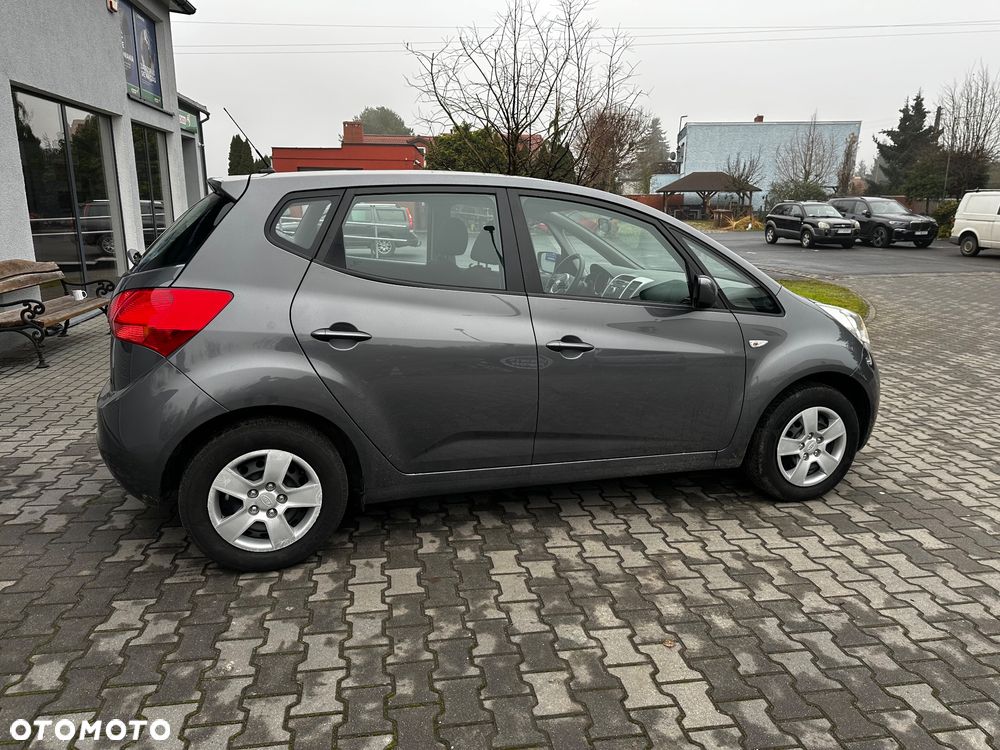 Kia Venga 1.4 CVVT ISG Spirit - 4