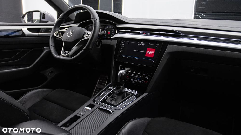 Volkswagen Arteon 2.0 TDI R-Line DSG - 18