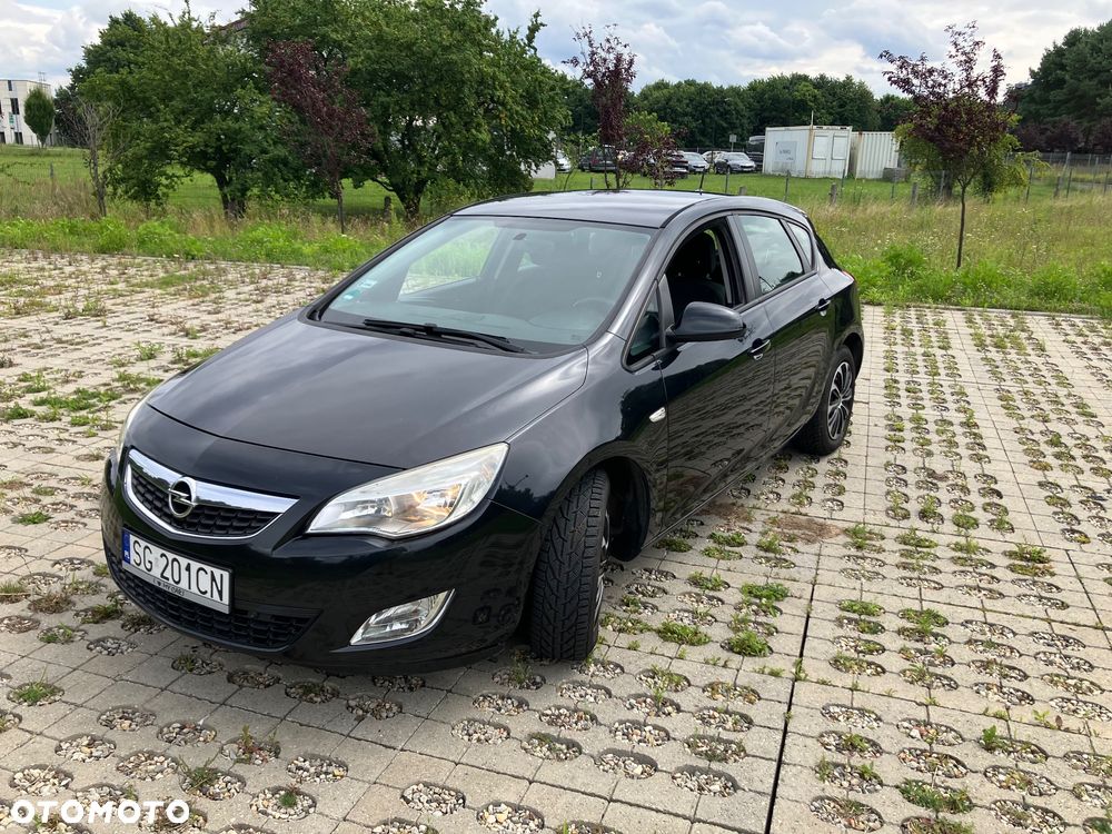 Opel Astra - 1