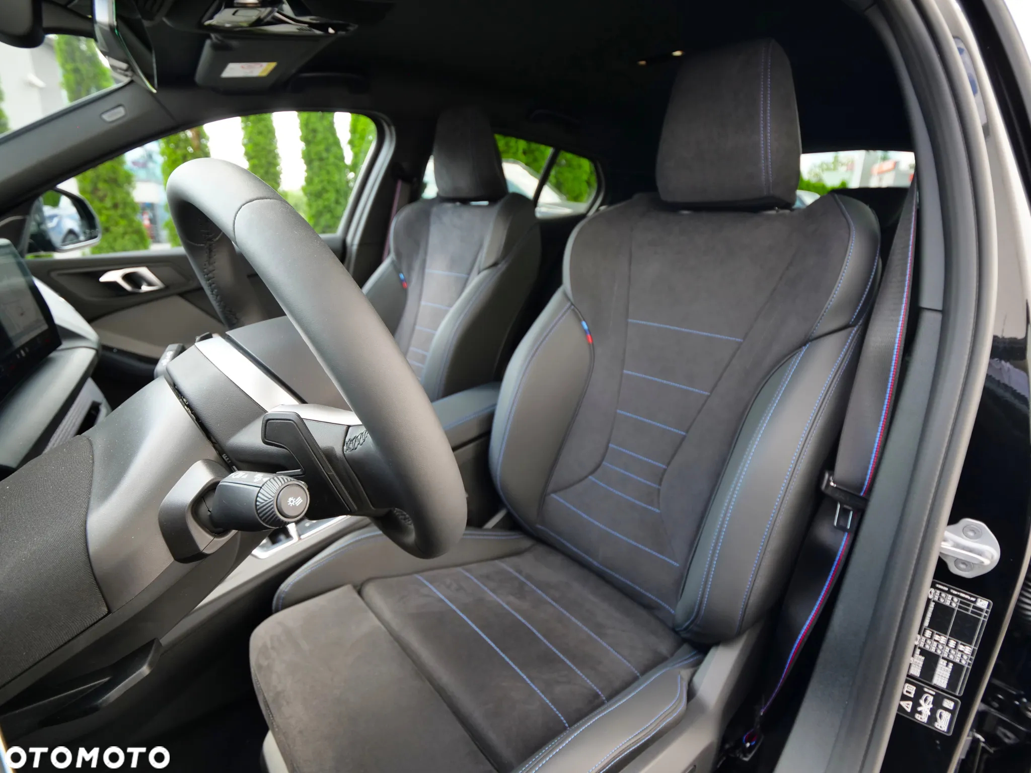 BMW Seria 1 - 30