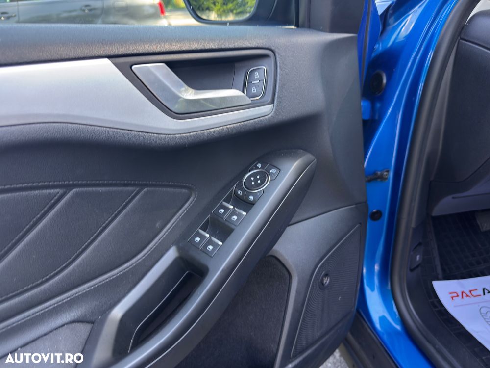 Ford Focus - 15