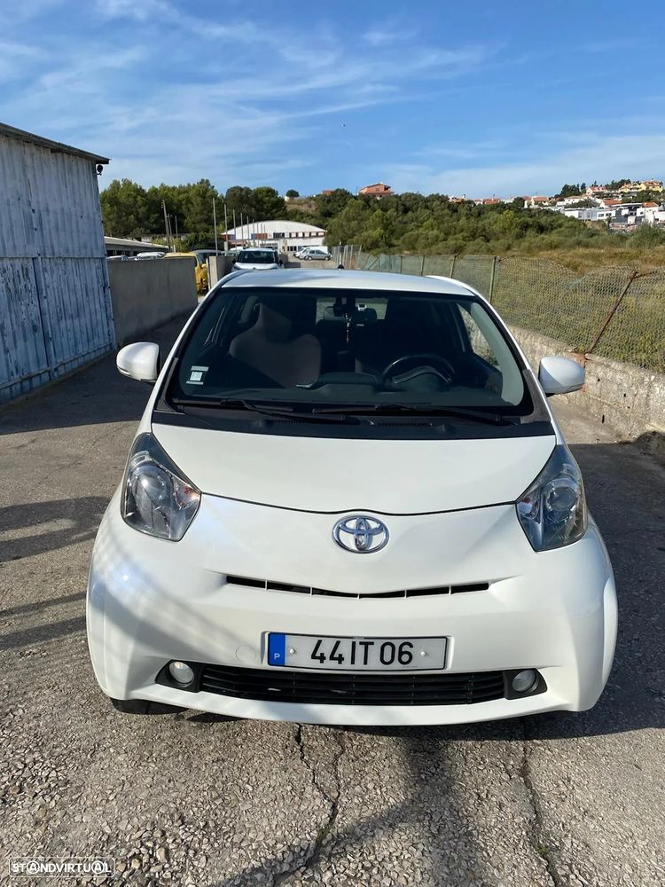 Toyota iQ 1.4 D-4D - 1