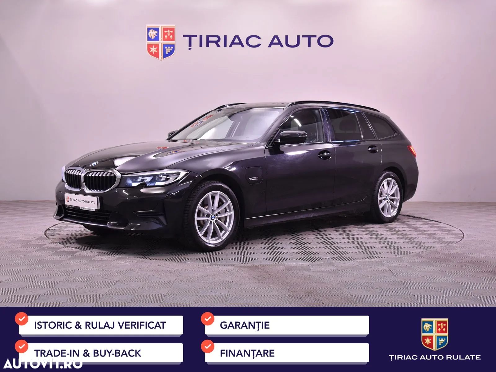BMW Seria 3 330e Touring xDrive Aut. - 1