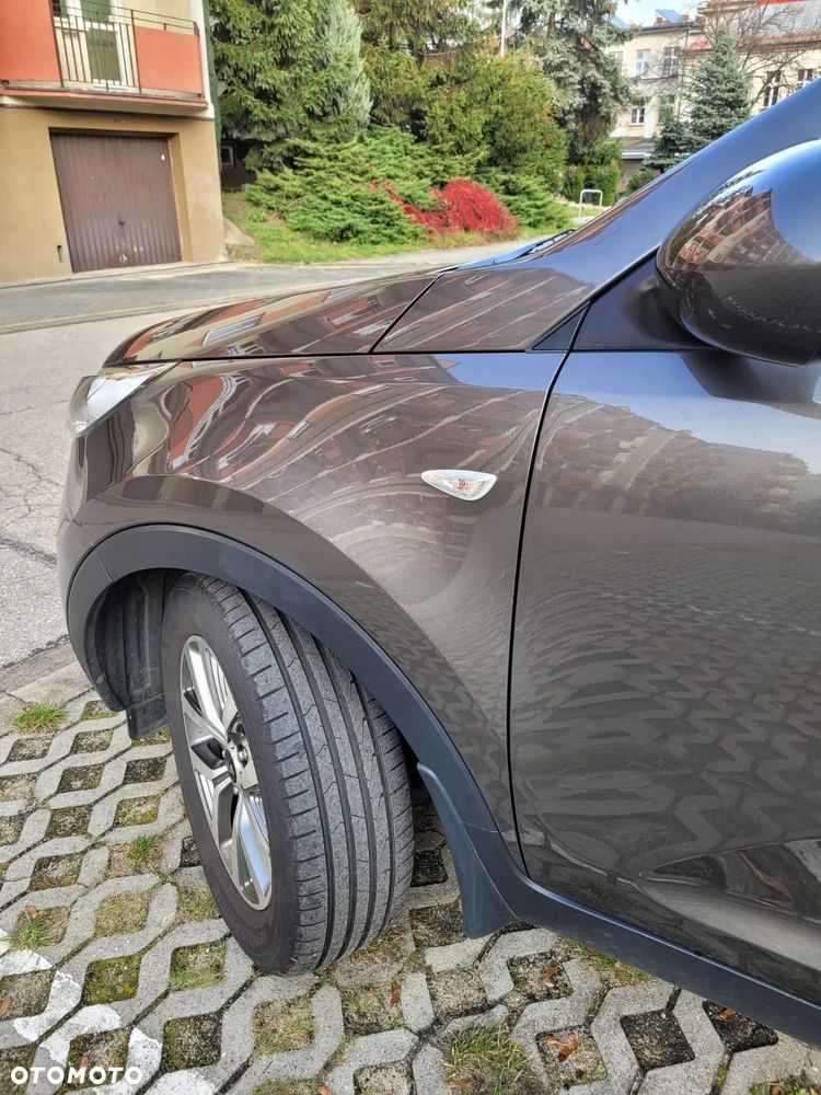 Kia Sportage ver-1-6-t--gdi-m-2wd - 2